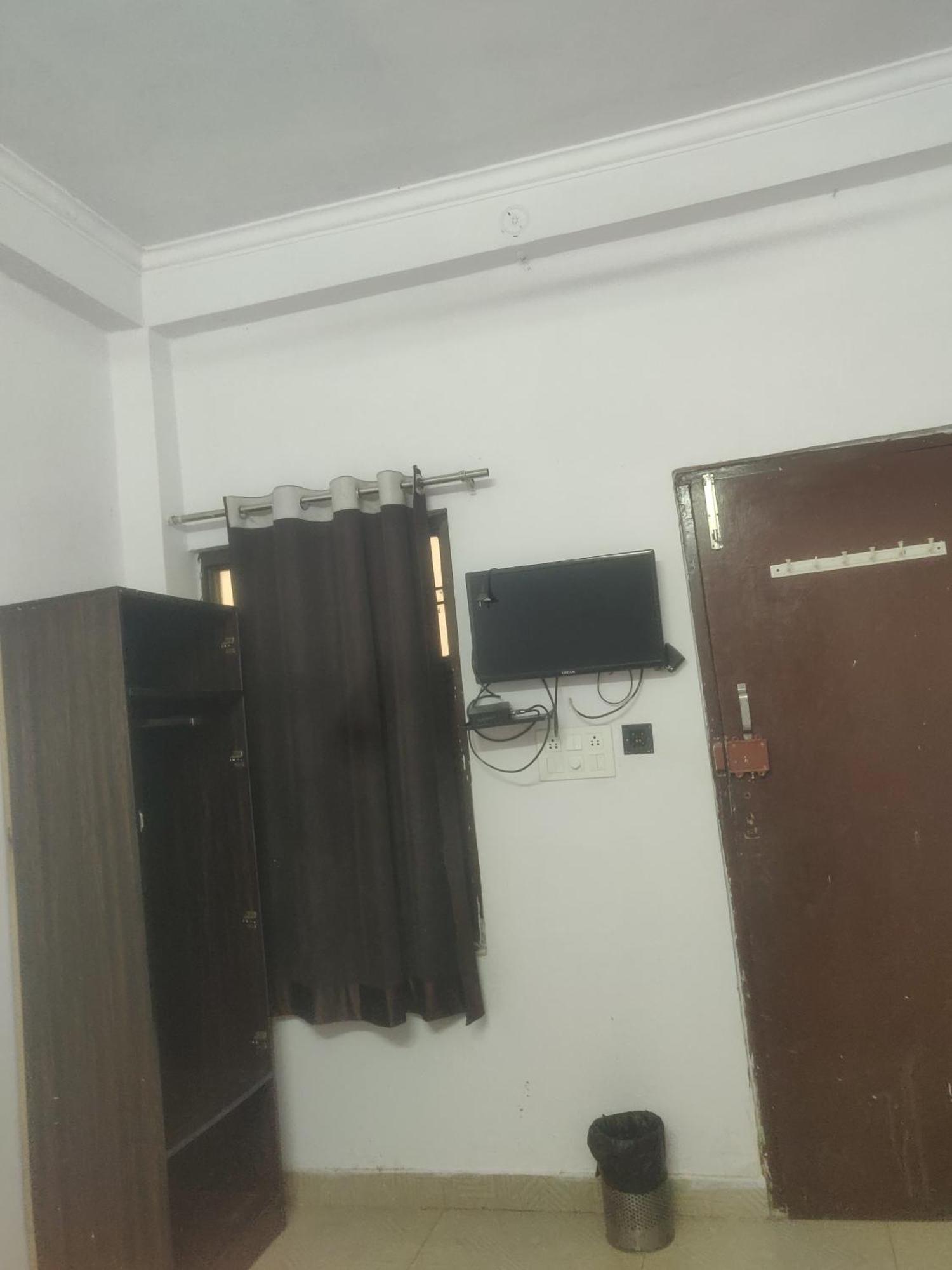 Velvet Guest house Lucknow